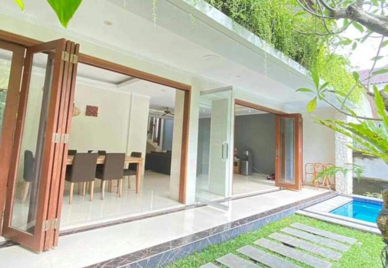 Kubu Gwk Villa Джимбаран Экстерьер фото